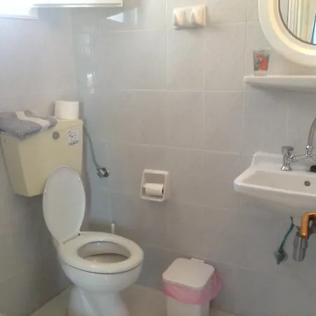 Adriana Apartment *